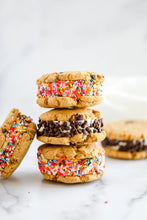 Load image into Gallery viewer, CLEAN SIMPLE TREATS: SUMMER EDITION: HARDCOVER